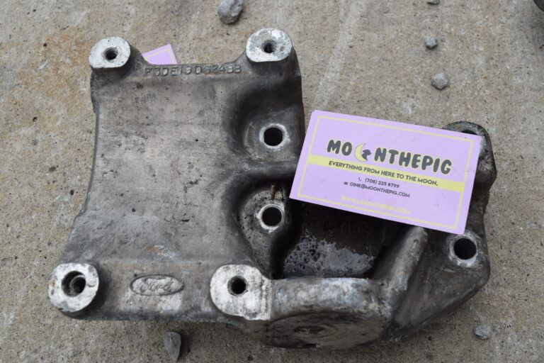 WINDSTAR AIR CONDITION AC AIR CONDITION COMPRESSOR BRACKET F3DE-19D624-BB
