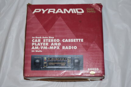 Vintage NOS Pyramid Gold Series 600SG AM/FM Cassette Car Stereo Radio In-Dash Complete