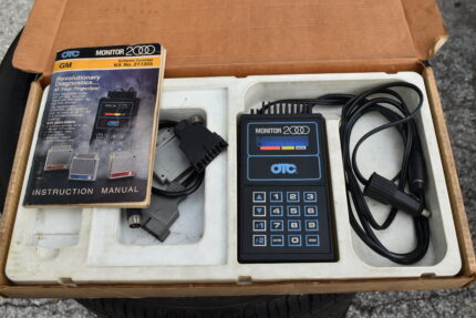 Vintage OTC Monitor 2000 GM Diagnostic Scanner Kit #211355 – 1981-1986 GM – Manual & Case